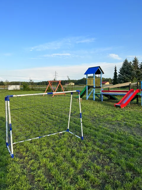 Boisko sportowe w pasiece