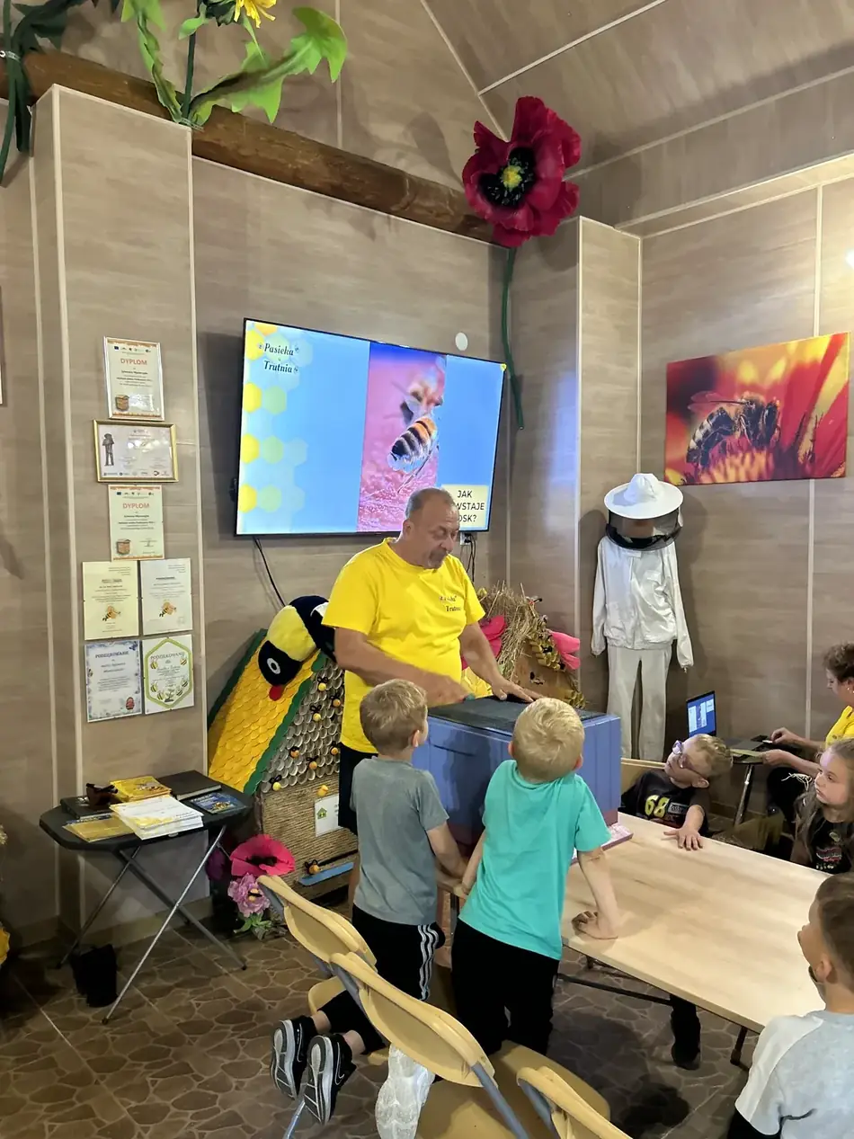 Zajęcia edukacyjne dla szkół
